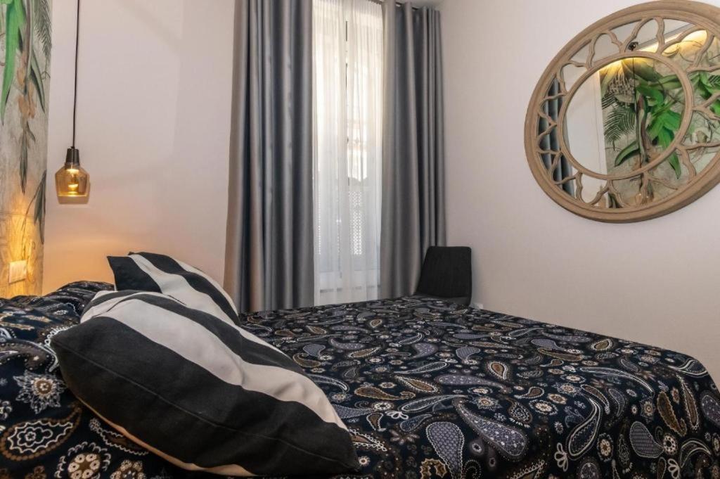 Triana Ines Apartment Seville Exterior photo